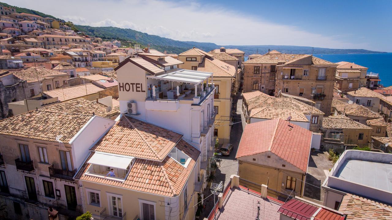 Piccolo Grand Hotel Pizzo Kültér fotó